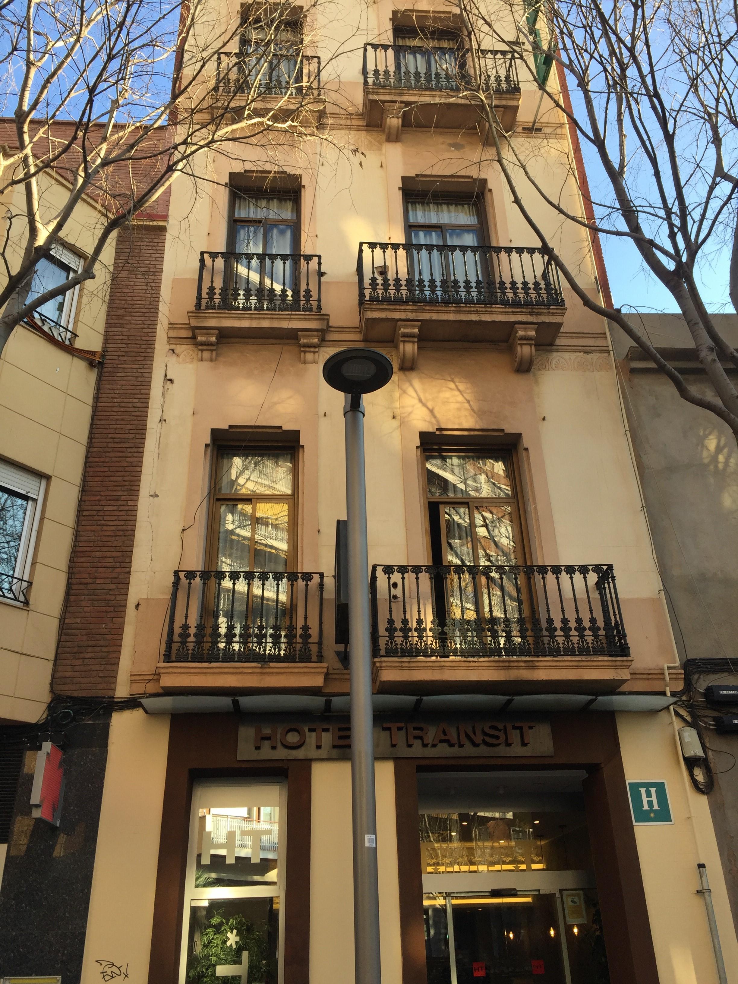 Hotel Transit Barcelona Bagian luar foto