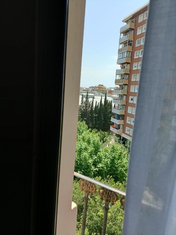 Hotel Transit Barcelona Bagian luar foto