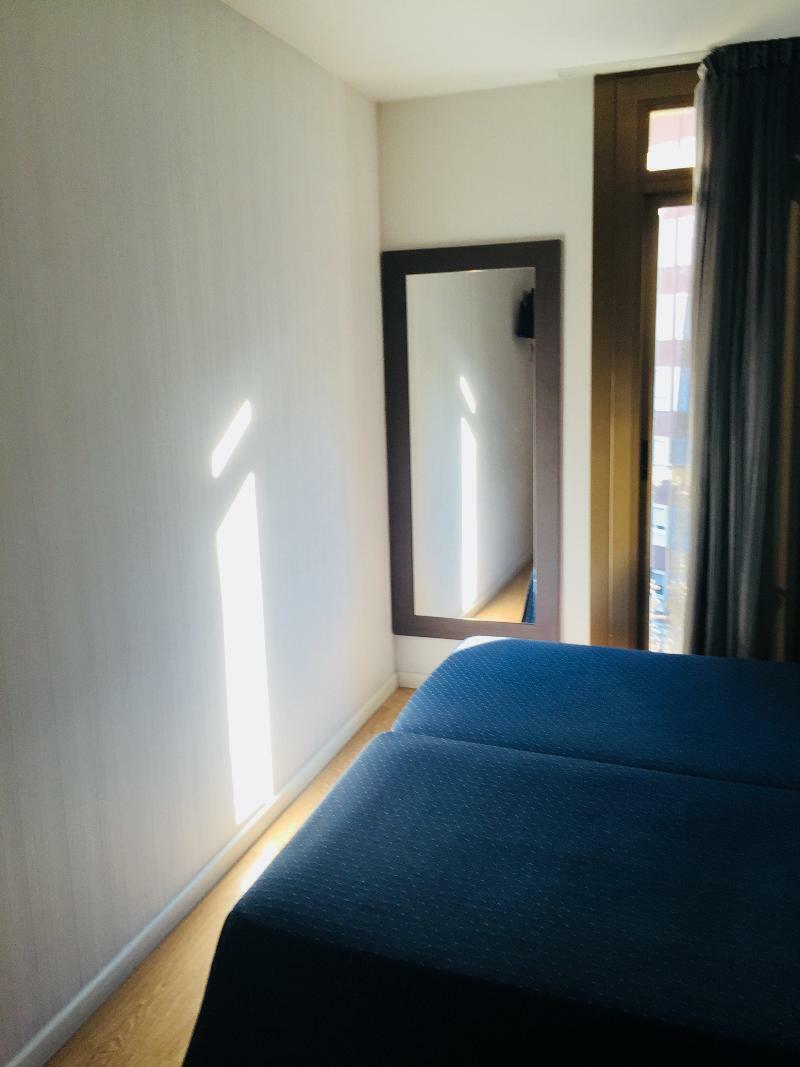Hotel Transit Barcelona Bagian luar foto